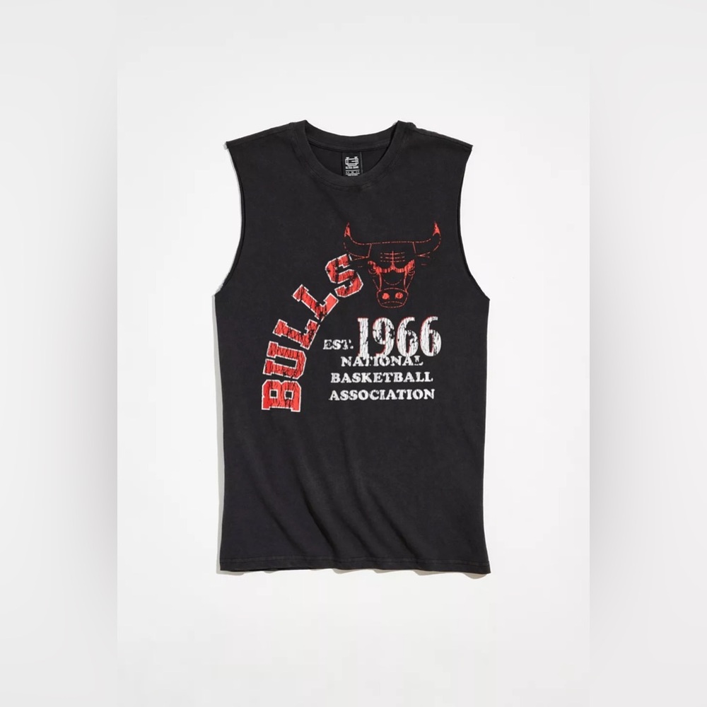 Urban Outfitters Chicago Bulls Cutoff Muscle Tee
